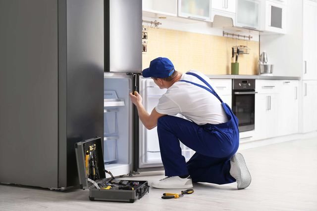 Freezer_Maintenance_and_Repair